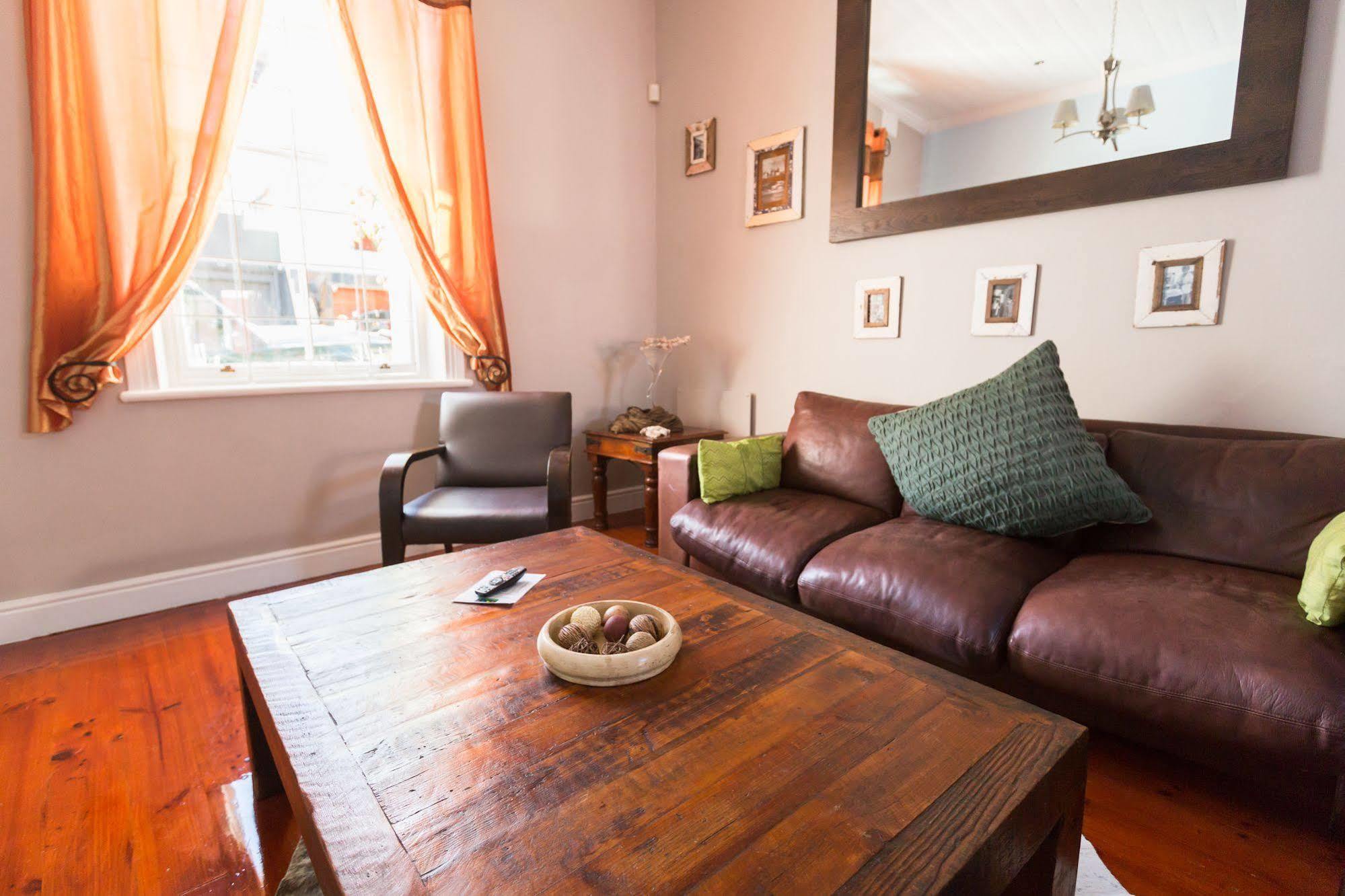Sweetest Apartments เคปทาวน์ ภายนอก รูปภาพ